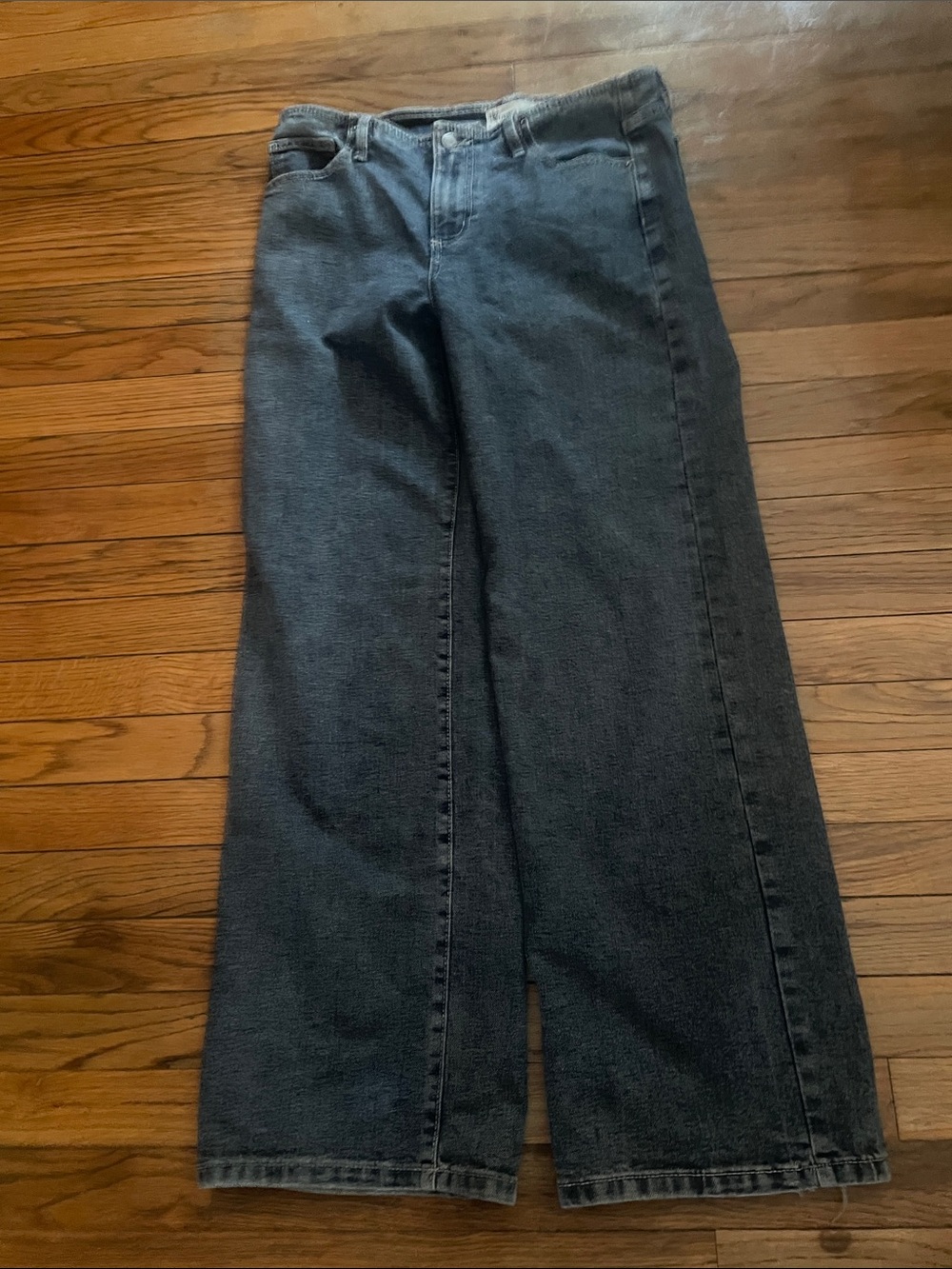 No Boundaries Women's Wide-Leg  Baggy Dark Wash Jeans